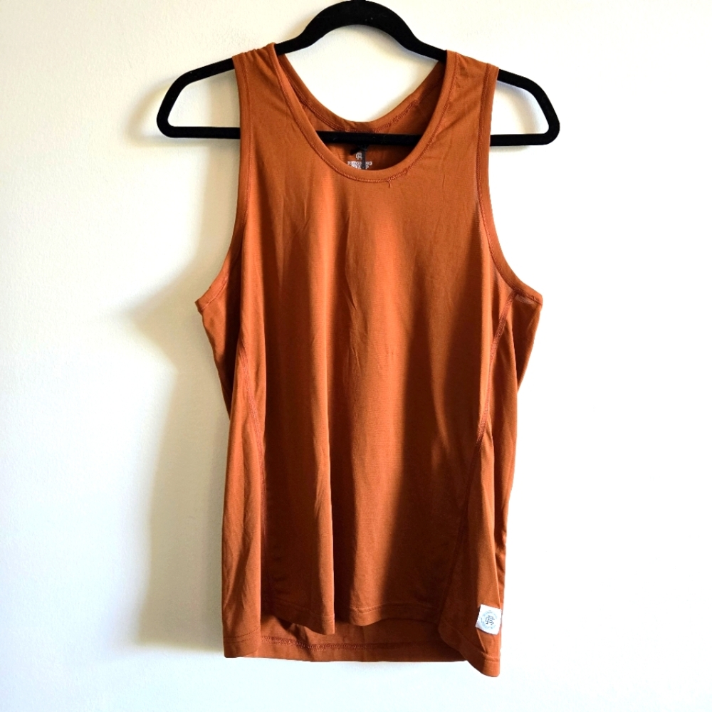 REIGNING CHAMP | S NWT Sport Tank Top | rusty brown